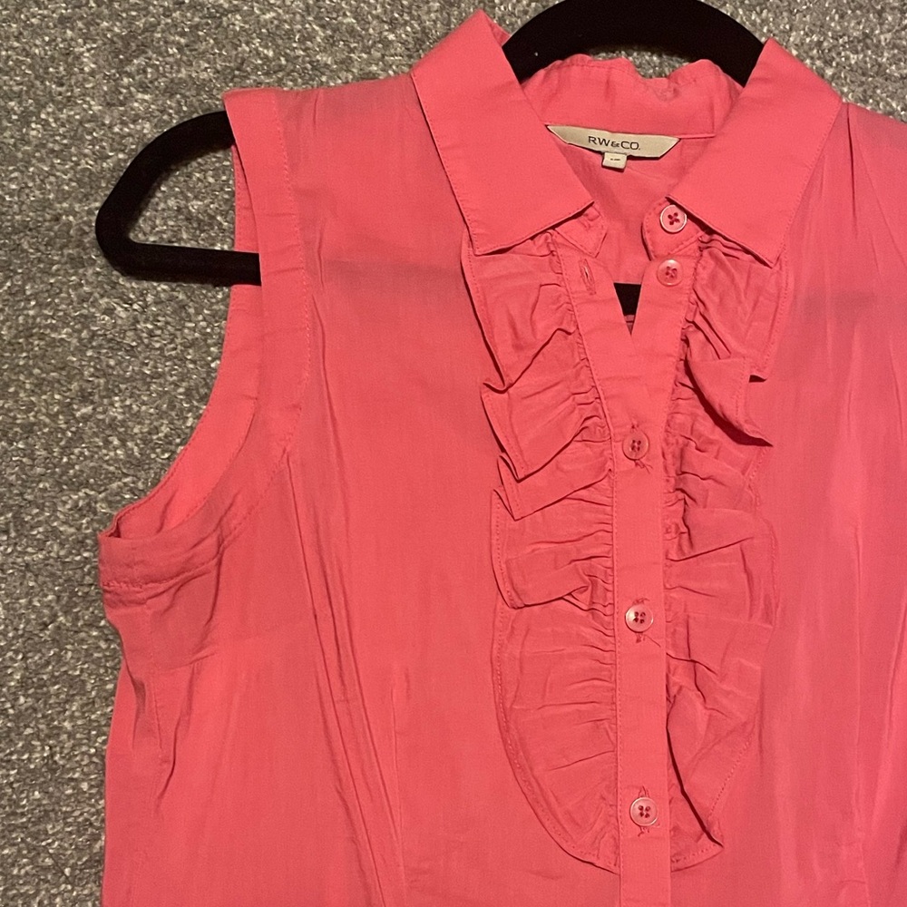 RW & Co - Pink Sleeveless Ruffle Front Dress Shirt